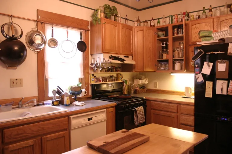 How to Clean Wood Kitchen Cabinets, According to Pros